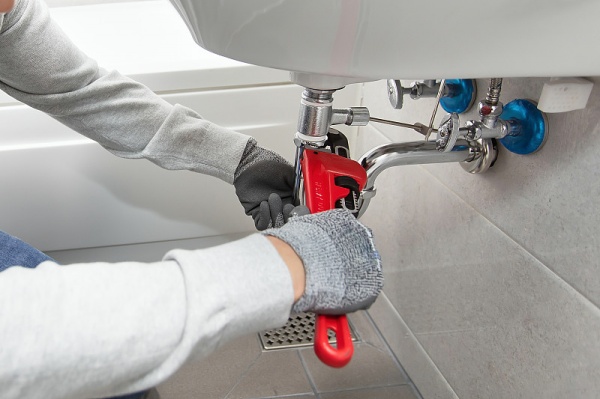 苏州上门｜通下水道｜修水管｜换马桶盖｜24小时